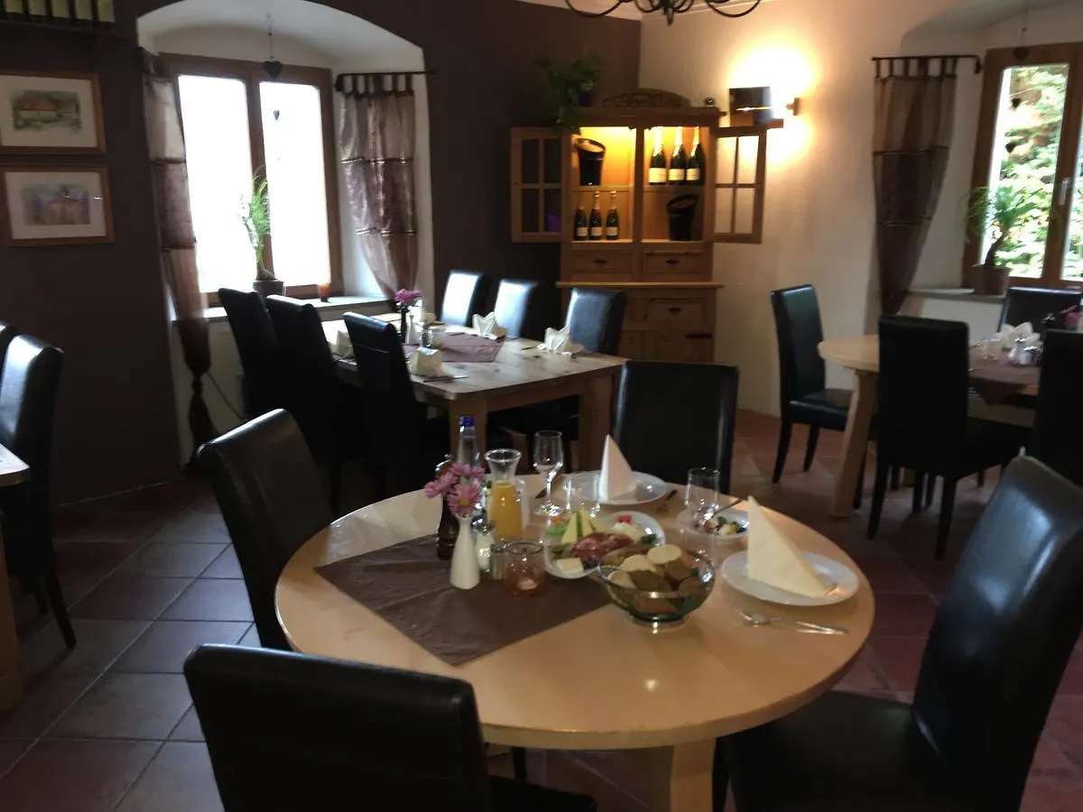 Alter Pfarrhof Hotel Wernberg-Koeblitz